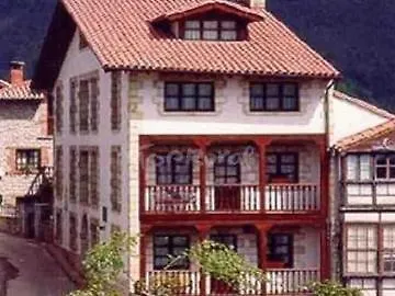 Ξενοδοχείο Rincon De Bustio 4*